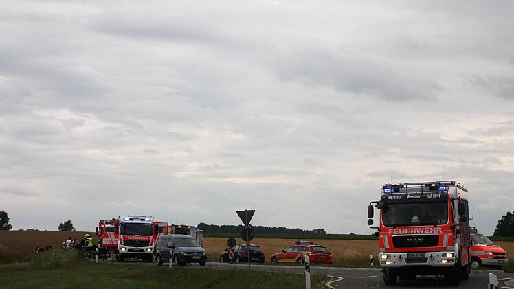 Schwerer Unfall bei Dondörflein  Foto: Richard Sänger
