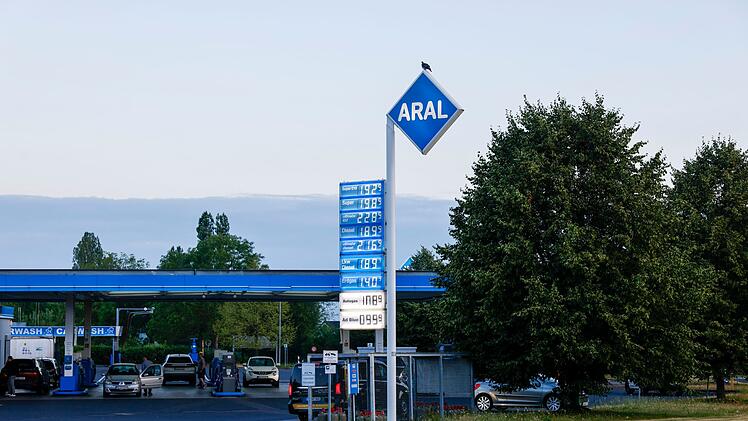 Tankrabatt-Ende: Ungew&ouml;hnliches 12-Uhr-Ph&auml;nomen an Tankstellen
