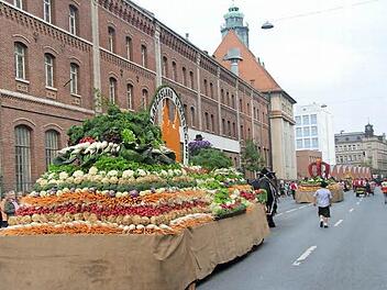 Der Erntedankfestzug ist alljährlich der große Höhepunkt der Fürther Kirchweih. Foto: Stadt Fürth