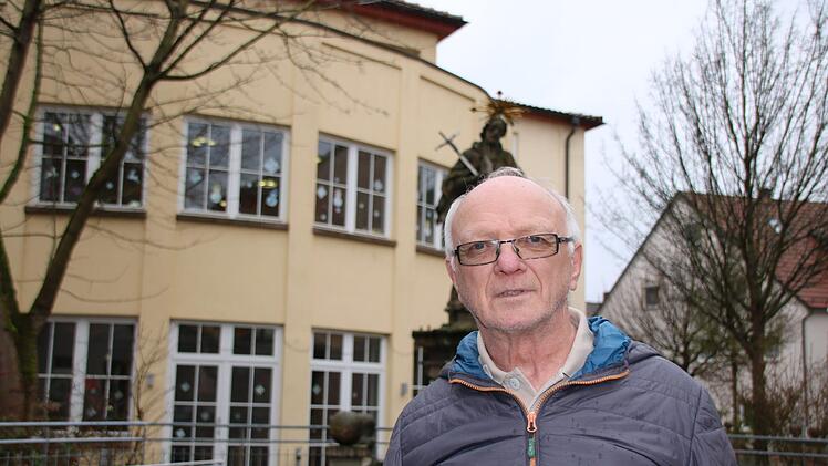 Seit achteinhalb Jahren wird die Schwester von Gerd Schäfer im Bürgerspital gepflegt. Seit rund vier Jahren setzt sich der pensionierte Lehrer als Bewohner-Fürsprecher für die Pflegeeinrichtung ein. Foto: Ralf Ruppert