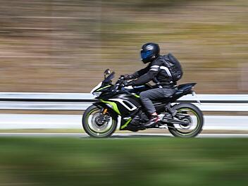 Röttenbach: Betrunkener Motorradfahrer kassiert mehrere Anzeigen Röttenbach: Betrunkener Motorradfahrer kassiert mehrere Anzeigen