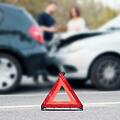 Verkehrsunfall im Nürnberger Land: Vier Personen wurden bei einem Crash verletzt. Symbolfoto: Paolese/Adobe Stock