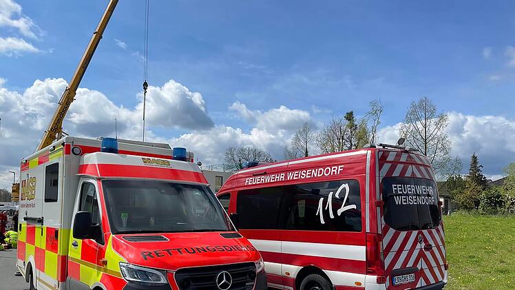 Mann bei Arbeitsunfall schwer verletzt