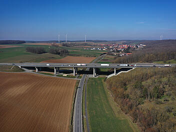 Talbr&uuml;cke Schraudenbach auf der A7 bei Werneck (Unterfranken)