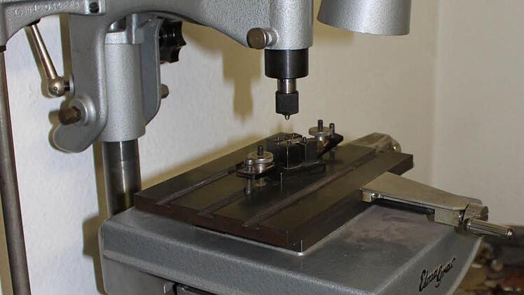 Der letzte Name, den die Gravurmaschine schrieb, lautet "Eugen".