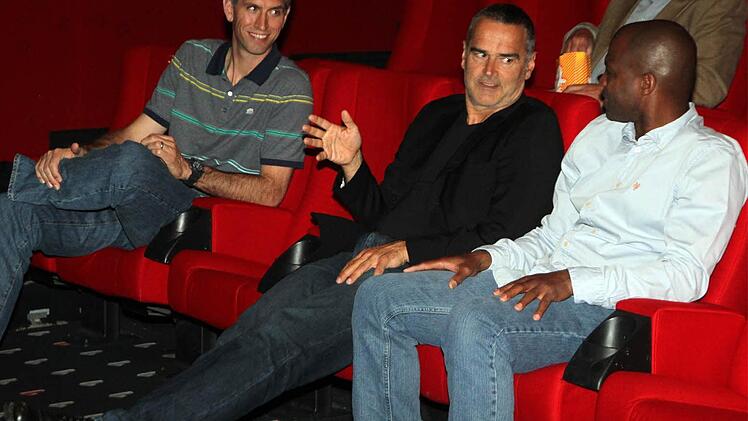 Chris Ensminger, Dirk Bauermann und Derrick Taylor ließen die erste Meisterschaft 2005 lebendig werden. Foto: Bertram Wagner