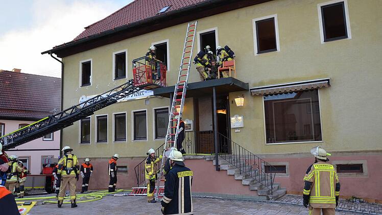 Großübung in Gauaschach  Foto: Jana Keul