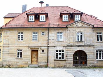 Das alte Rathaus wird für geschätzte 900 000 Euro saniert und umgebaut. Foto: Archiv/Alexander Hartmann