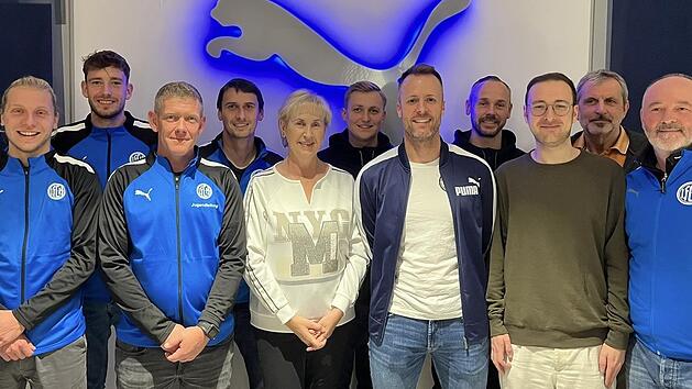Der neue Vereinsausschuss des 1. FC Herzogenaurach