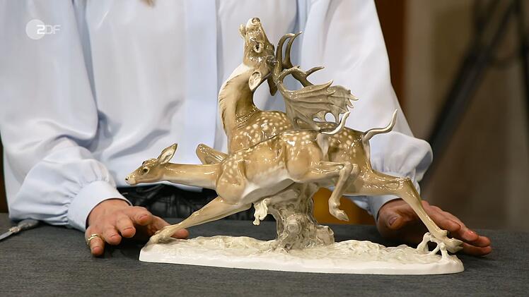 "Bei den beiden geht ja richtig der Punk ab", kommentierte Lichter die Dammwildgruppe aus Hutschenreuther-Porzellan.