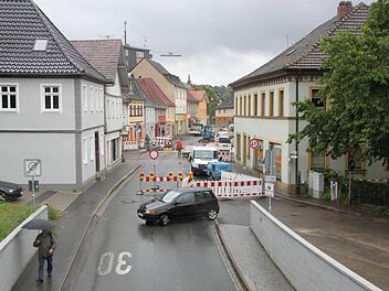 Baustelle Coburger Straße: Nach der Umgestaltung soll sie "Allee-Charakter" haben und zum Flanieren einladen. Foto: Bernhard Brandl