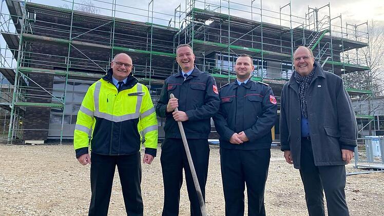 N&uuml;rnberg: Sechs neue Feuerwehrger&auml;teh&auml;user bald fertiggestellt - das steht noch an