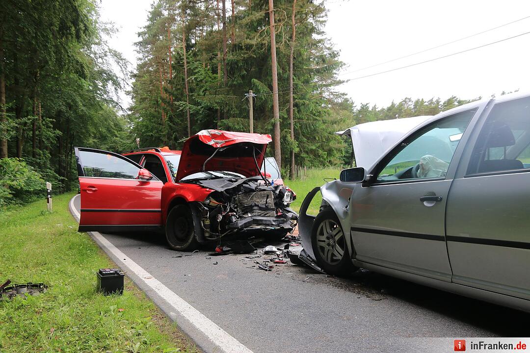 Unfall bei Roßdorf - drei Verletzte