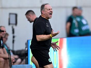 F&uuml;rth-Trainer mit Entschuldigung nach Ansage