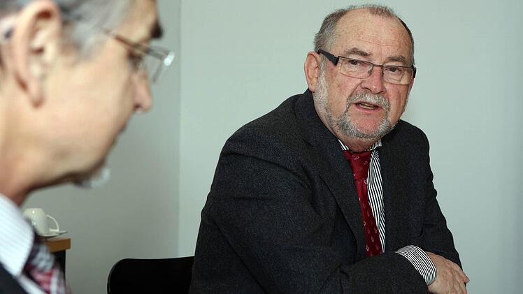 Bürgermeister Werner Hipelius mit Andreas Christel vom Tourismus- und Kongresservice
