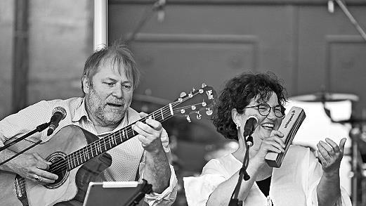Wulli und Sonja haben ein begeistertes Publikum in ganz Deutschland. Am Samstag hat das Duo aus Erlangen gewissermaßen ein Heimspiel.