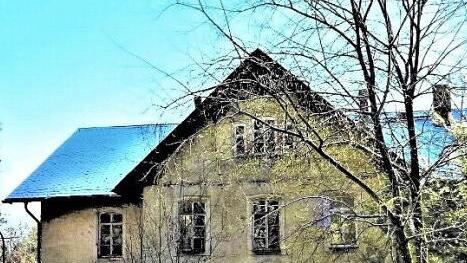 Frohe Kunde für alle Heimatfreunde: Ab April wird die bergmännische Rentei von 1847 umfassend saniert. Der Förderbescheid aus München beträgt 2,3 Millionen Euro.