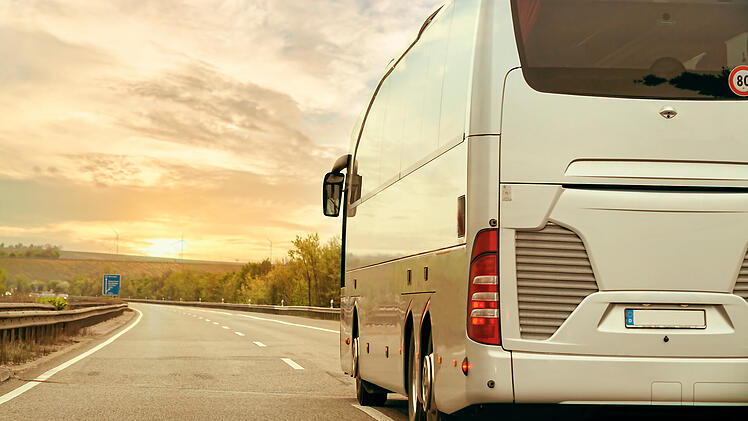 Reisebus, Autobahn