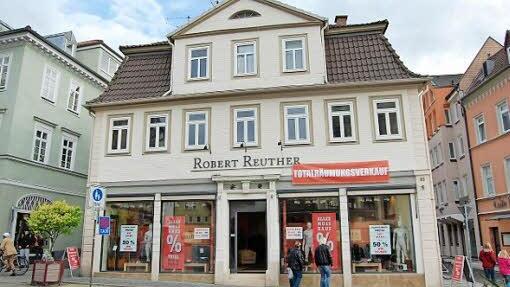 Die Reuther-Geschäftsgeschichte begann einst in der Spitalgasse. Es folgten Umzüge in den Steinweg sowie am Ende in die Ketschengasse.