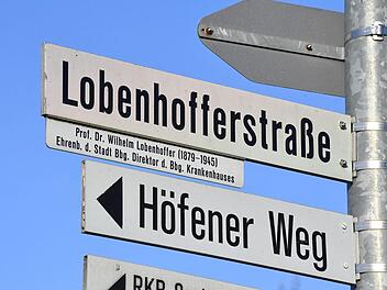 Die Lobenhofferstraße ist nach dem langjährigen Krankenhausdirektor Wilhelm Lobenhoffer benannt. Foto: Ronald Rinklef