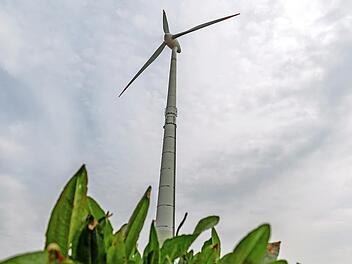 Windr&auml;der wie dieses in Kasberg bei Gr&auml;fenberg m&ouml;chte die Gemeinde Eggolsheim auf der Langen Meile zwischen Eggolsheim und Ebermannstadt bauen.