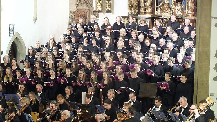 Es war auch optisch ein eindrucksvolles Konzert.  Foto: Manfred Welker