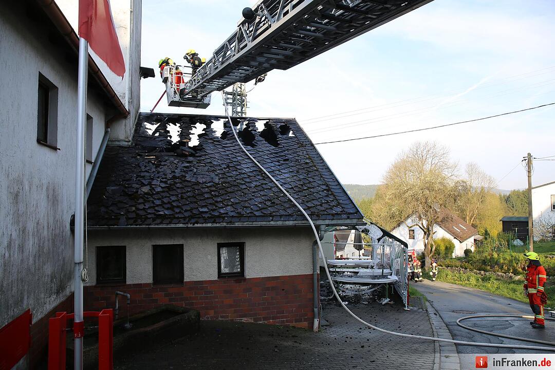 Brand in Feuerwehrhaus in Weidmes