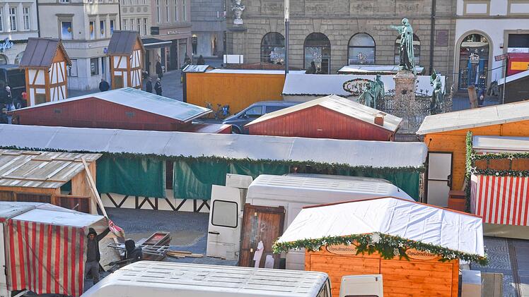 Zurzeit befindet sich der Bamberger Weihnachtsmarkt mitten im Aufbau. Sieben bisherige Marktbeschicker sind nicht mehr dabei.