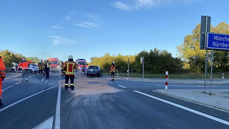 Verkehrsunfall zwischen zwei Fahrzeugen