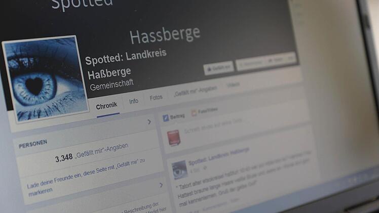 Facebook-Seiten wie diese haben ein Ziel: Menschen aus der Umgebung, die sich schon einmal begegnet sind, zu verkuppeln. Foto: Sarah Dann