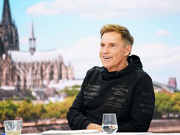 Leg dich nicht mit dem Pop-Titan an! Bei DSDS (RTL) raunzte Dieter Bohlen (Bild) seinem neuen Jury-Mitglied Bushido einen Fluch zu.