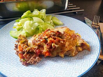 Gef&uuml;llte &uuml;berbackene Pfannkuchen