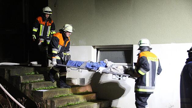 Die Wehren aus Höchstadt und Etzelskirchen trainieren den Ernstfall.  Foto: Andreas Dorsch