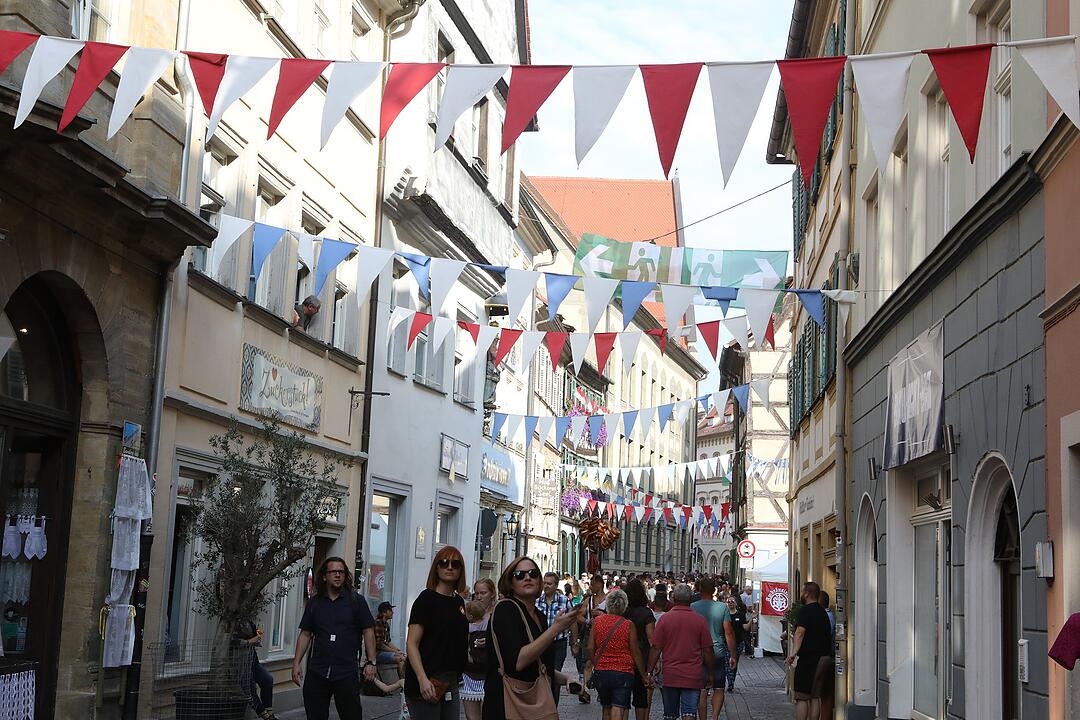 Bamberg; erster Tag mit Bieranstich der Sandkirchweih; Foto: Barbara Herbst