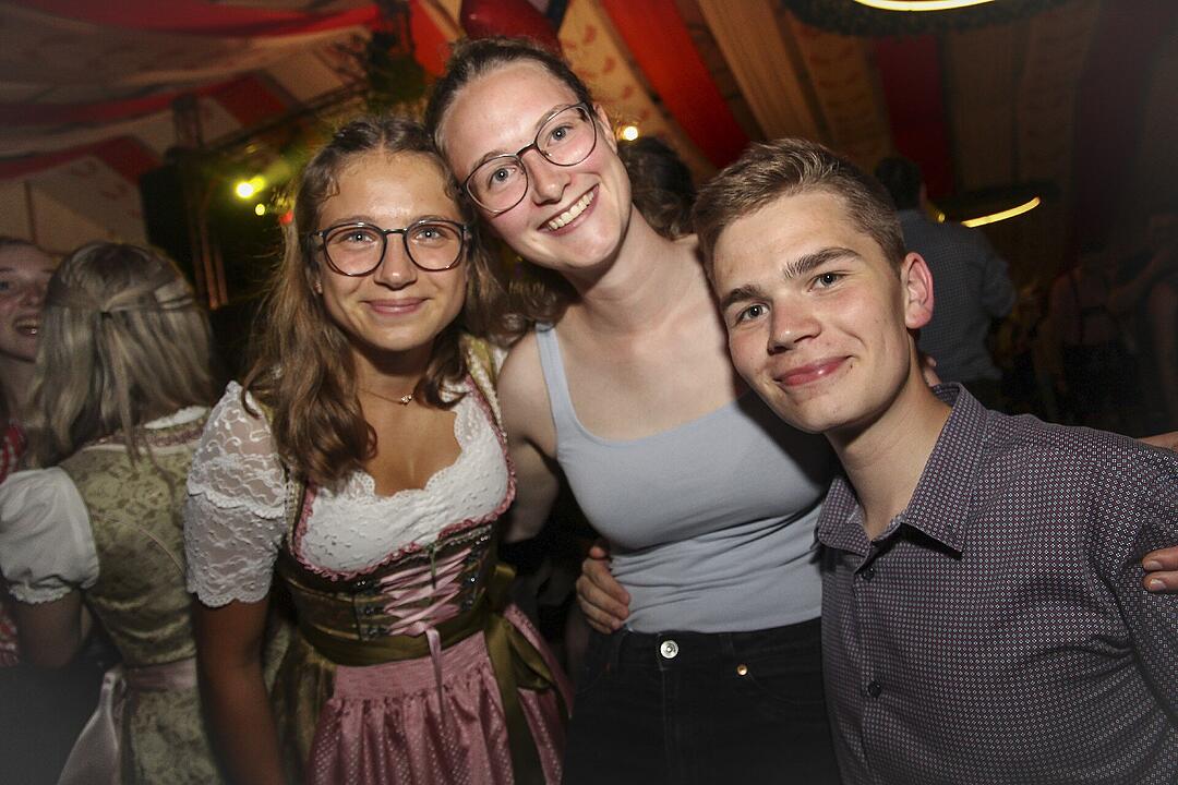 Für Partystimmung sorgten die "Stoapfälzer Spitzbuam"