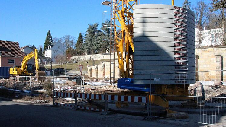 DSZ-Baustelle: Noch ruht sie, aber morgen soll es endlich weitergehen. Foto: Ulrike Nauer