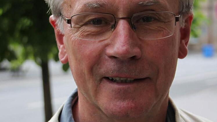 Der Spezialist, wenn es um ostfränkische Dialekte geht: Dr. Klaus Trukenbrod. Foto: Stephan Tiroch