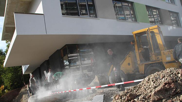 Impressionen von der Baustelle: In Bad Brückenau entsteht eine Außenstelle der Behindertenhilfe Maria Bildhausen (Münnerstadt). Foto: Ulrike Müller