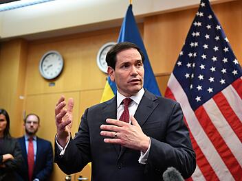 Ukraine-Krieg - Treffen in Genf zu US-Friedensplan