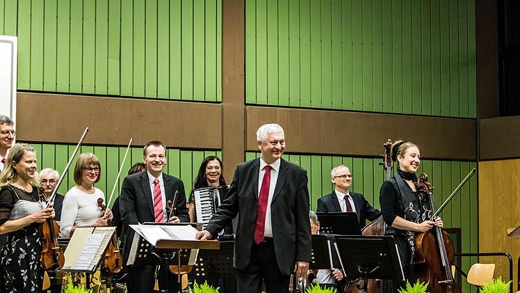 Impressionen vom Neujahrskonzert mit dem Musizierkreis NeustadtFoto: Jochen Berger