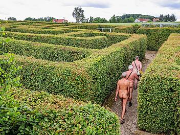 Nacktwandern in Deutschland: Kennst du schon diese Wege?