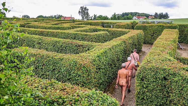 Nacktwandern in Deutschland: Kennst du schon diese Wege?
