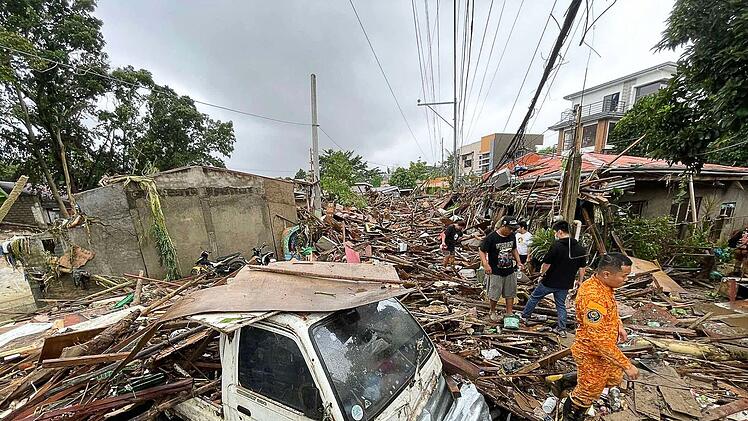 Taifun &laquo;Kalmaegi&raquo; - Philippinen