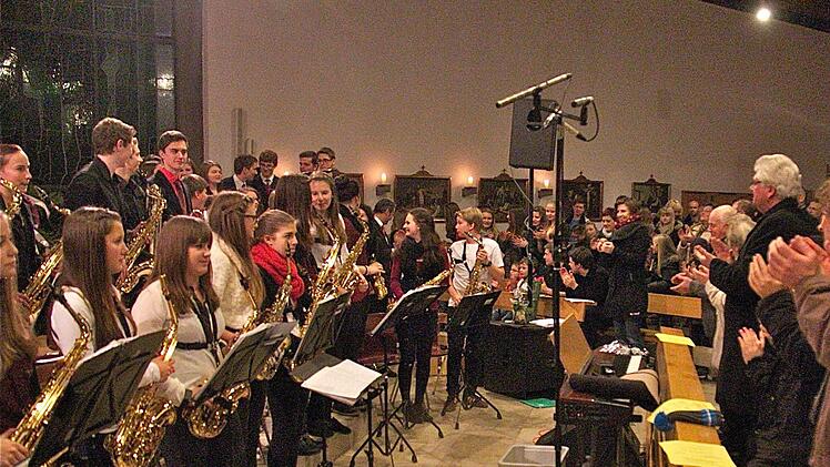 Die BigBand der Klassen 7 bis 12 unter der Leitung von Andreas Strehler war der musikalische Höhepunkt.