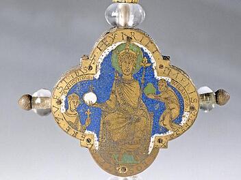Hochwertige Goldschmiedearbeit: das Heinrichsreliquiar aus dem Louvre  Foto: Musée du Louvre Paris