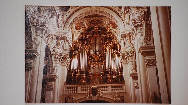 Imposant: die größte Orgel Europas, die Eisenbart-Orgel im Stephansdom zu Passau.
