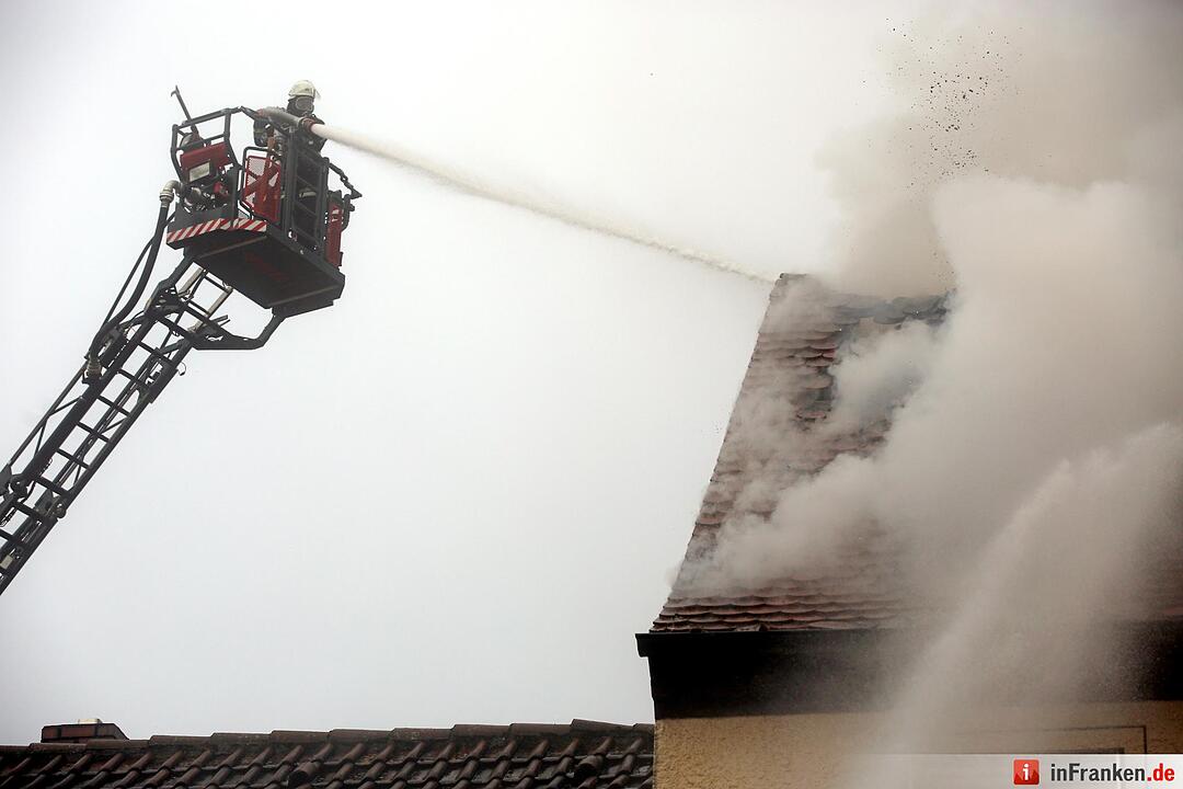 Brand in Wohnhaus in Schönbrunn