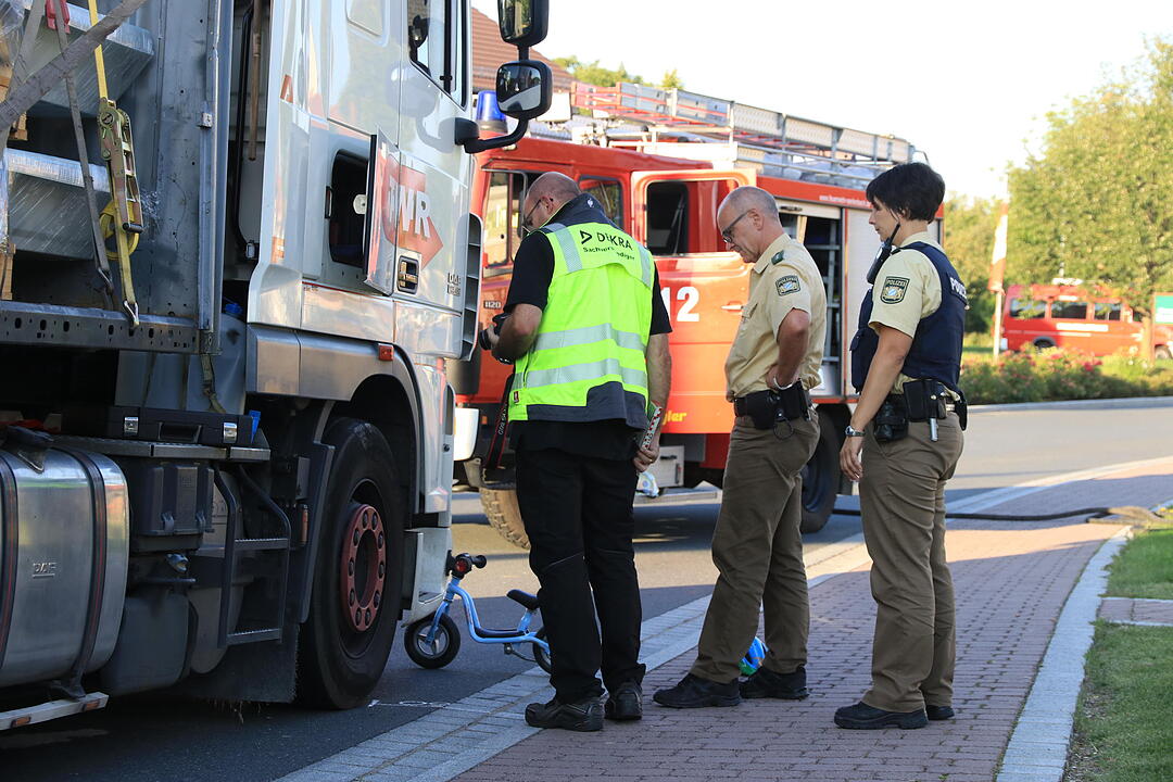 Kreis Bad Kissingen: Lkw erfasst Kind (2)