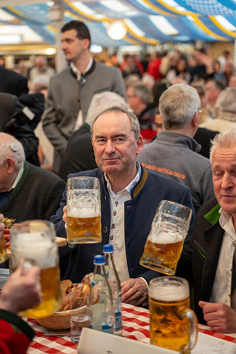 Mehr als 150 Buden und Attraktionen!