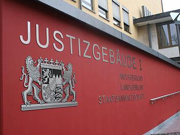Das Urteil über den 55-jährigen Ex-Polizisten aus dem Landkreis Kronach wurde am Freitag in Coburg gefällt.Archiv/Alexander Löffler